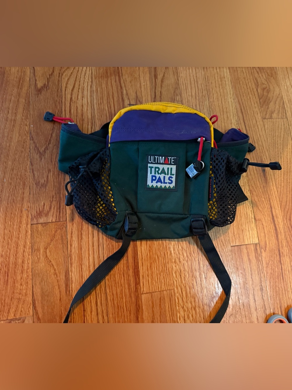 vintage 1990s Ultimate Trail Pals colorblock hiking fanny pack